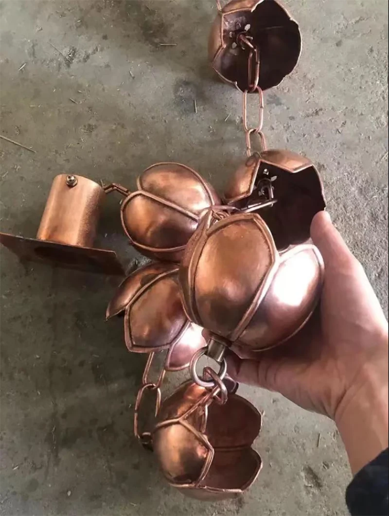 2.6m Copper Rain Bell Drainage Chain