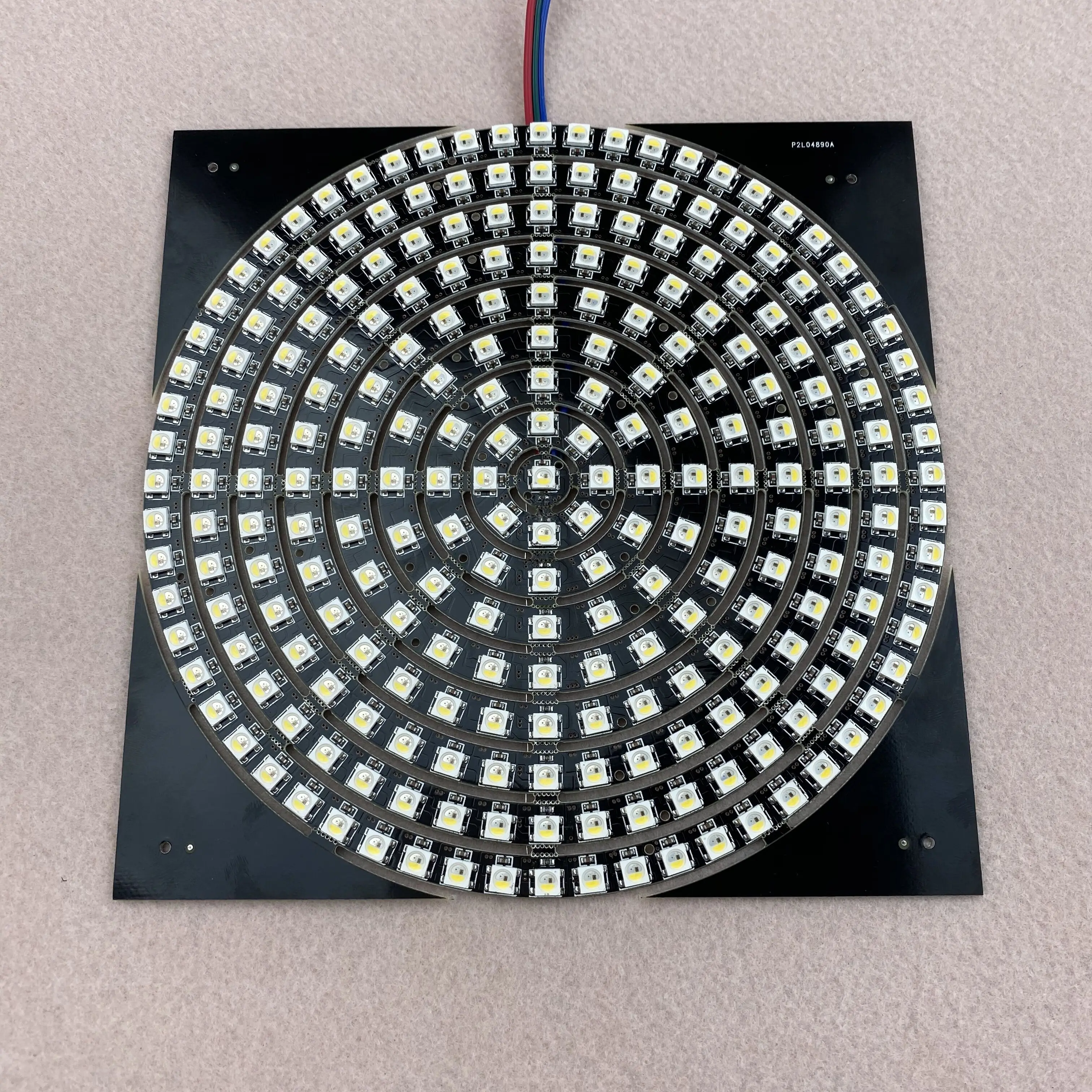 (총 9가지 크기) 주소 지정이 가능한 DC5V SK6812-RGBW LED 링 라이트; 검정색 PCB; 1/8/12/16/24/32/40/48/60 LED가 포함된 한 세트