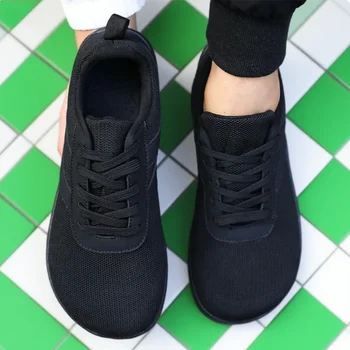 جديد الرجال حذاء بمقدمة واسعة حافي القدمين أحذية رياضية واسعة غير رسمية آخر المألوف قماش أحذية مسطحة تنفس شبكة الرجال حذاء مسطح