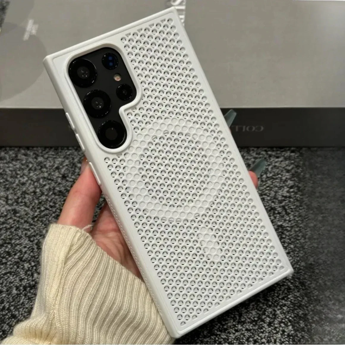 Magnetic Cooling Mesh Breathable Shockproof Case with Heat Dissipation