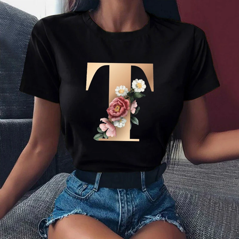 Рисунок 2 - Женские футболки с принтом