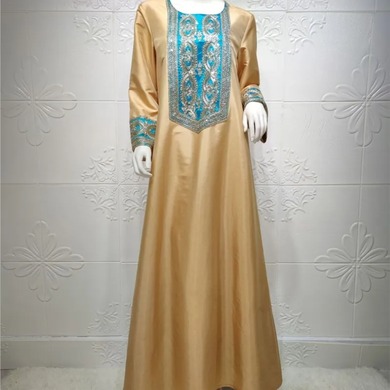 

Saudi Arabia Light Luxury Embroidered Sequined Middle East Muslim Robe Dress