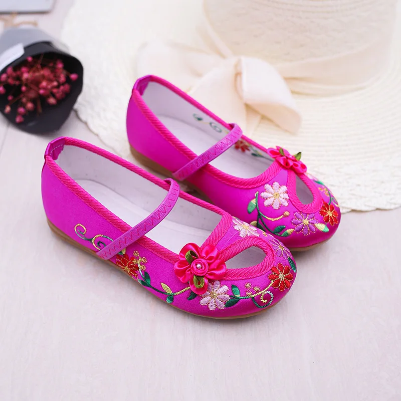 Kids Shoes For Girls Gift Fashion Floral Flats Children's Performance Embroidery Floral Show Chinese Style Baby Shoes Size 25-34 3