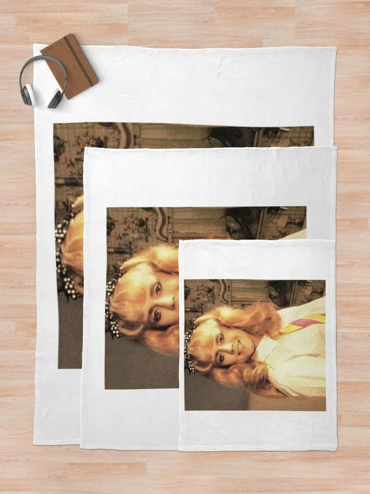 �������� ������ ���, �ε巯�� ���� ���� ����, �ٸ��� ���