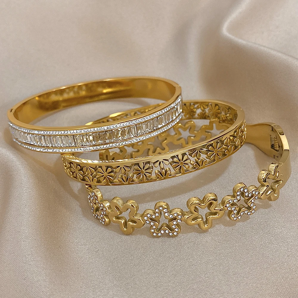 Retro Stainless Steel Hollow Flower Rhinestone Cuff Bangle Bracelet Women's Floral Waterproof Stackable Charms Jewelry Gifts