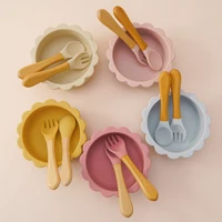 3PCS Baby Silicone Dinner Set Cartoon Lion Shape Suction Bowl Wooden Handle Spoon Fork Soft Utensils Pure Color Baby Tableware 1