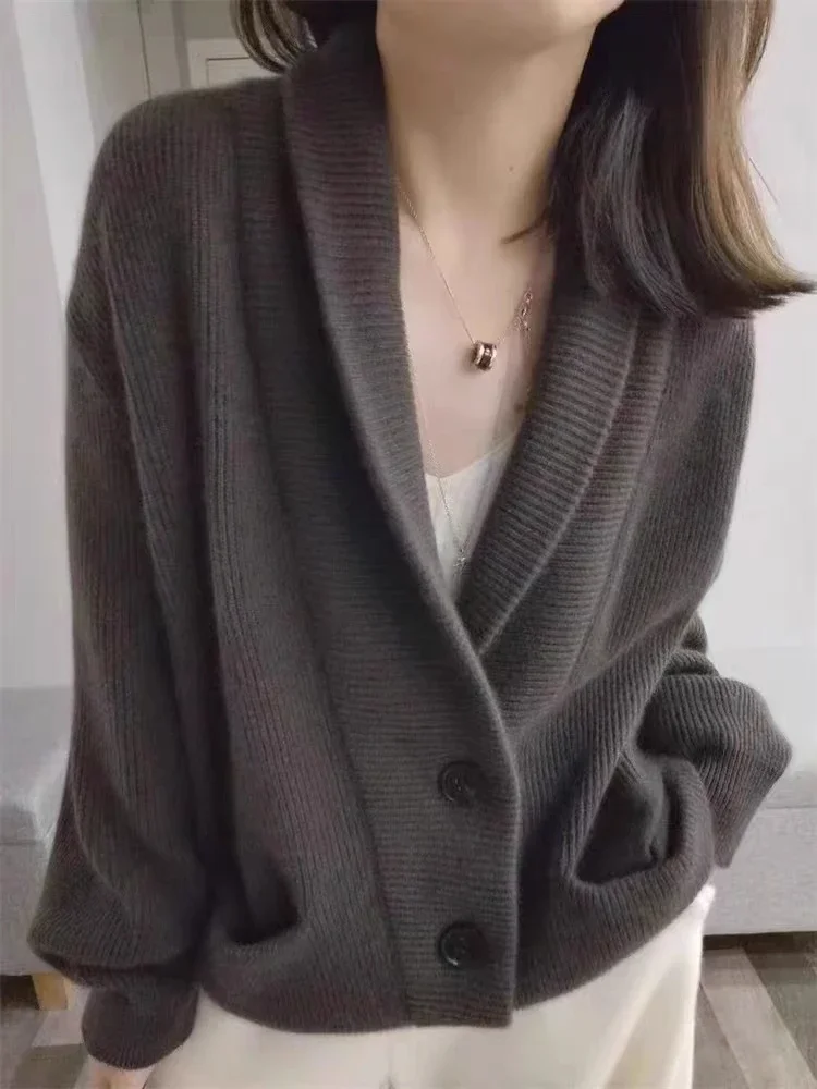 

2023 Autumn and Winter New 100% Cashmere Sweater Women's V-neck Thickened Fashion Coat Wool Knitted Cardigan