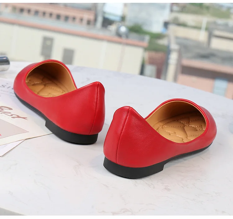 Zapatos planos con punta estrecha para mujer