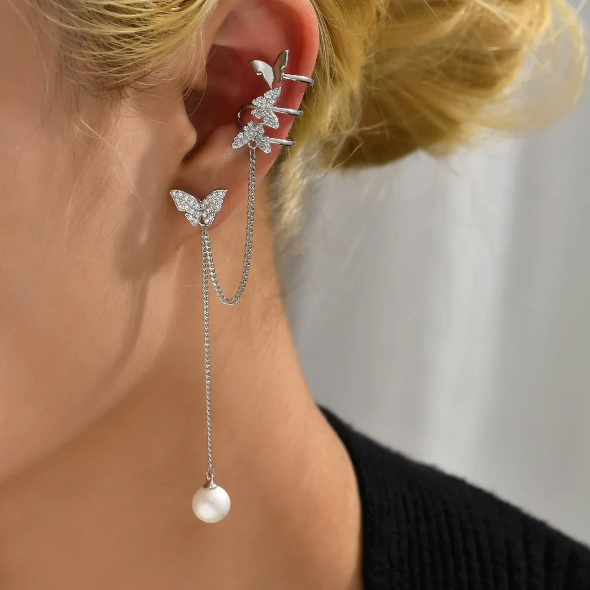 

JF 2023 Butterfly Elf Ear Clip Ear Studs One Ear Bone Clip 925 Silver Needle Light Luxury Niche Pearl Tassel Earrings