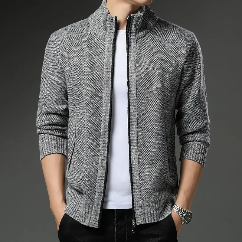 thumbnail image 1 of Cárdigan de punto con bolsillos para hombre, abrigos de manga larga, ropa popular coreana, suéter para hombre, corte holgado, ropa de calle original informal, 1 of 5