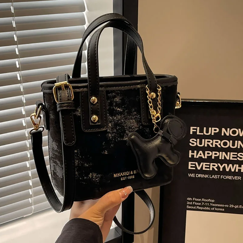 

Новинка 2024, Женская универсальная сумка-мессенджер высокого качества, модная однотонная Портативная сумка-мешок