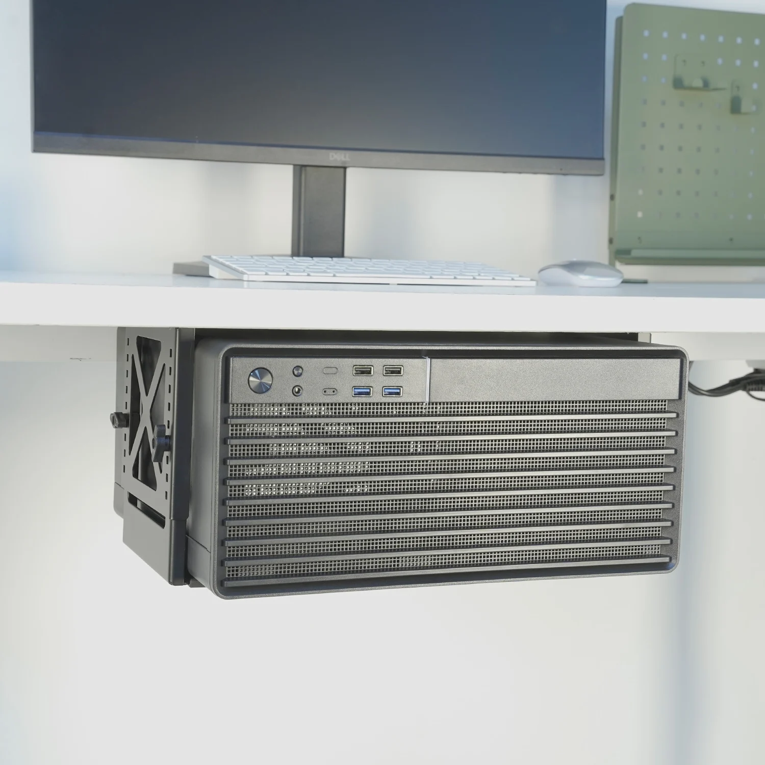 Supporto Regolabile Per PC Sotto Scrivania O A Parete – Rotazione 360°, Adatto A CPU Fino A 10 Kg
