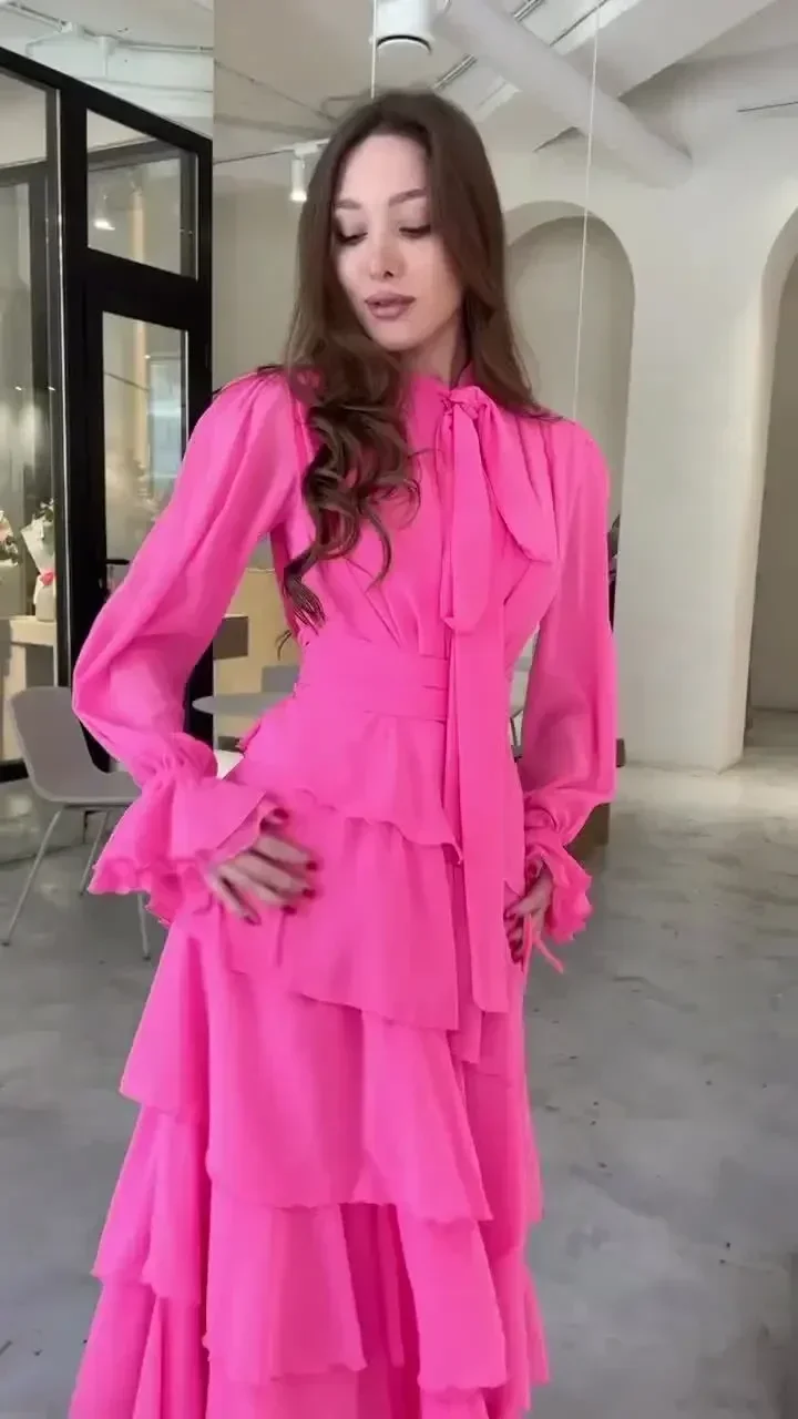 فستان بكشكش