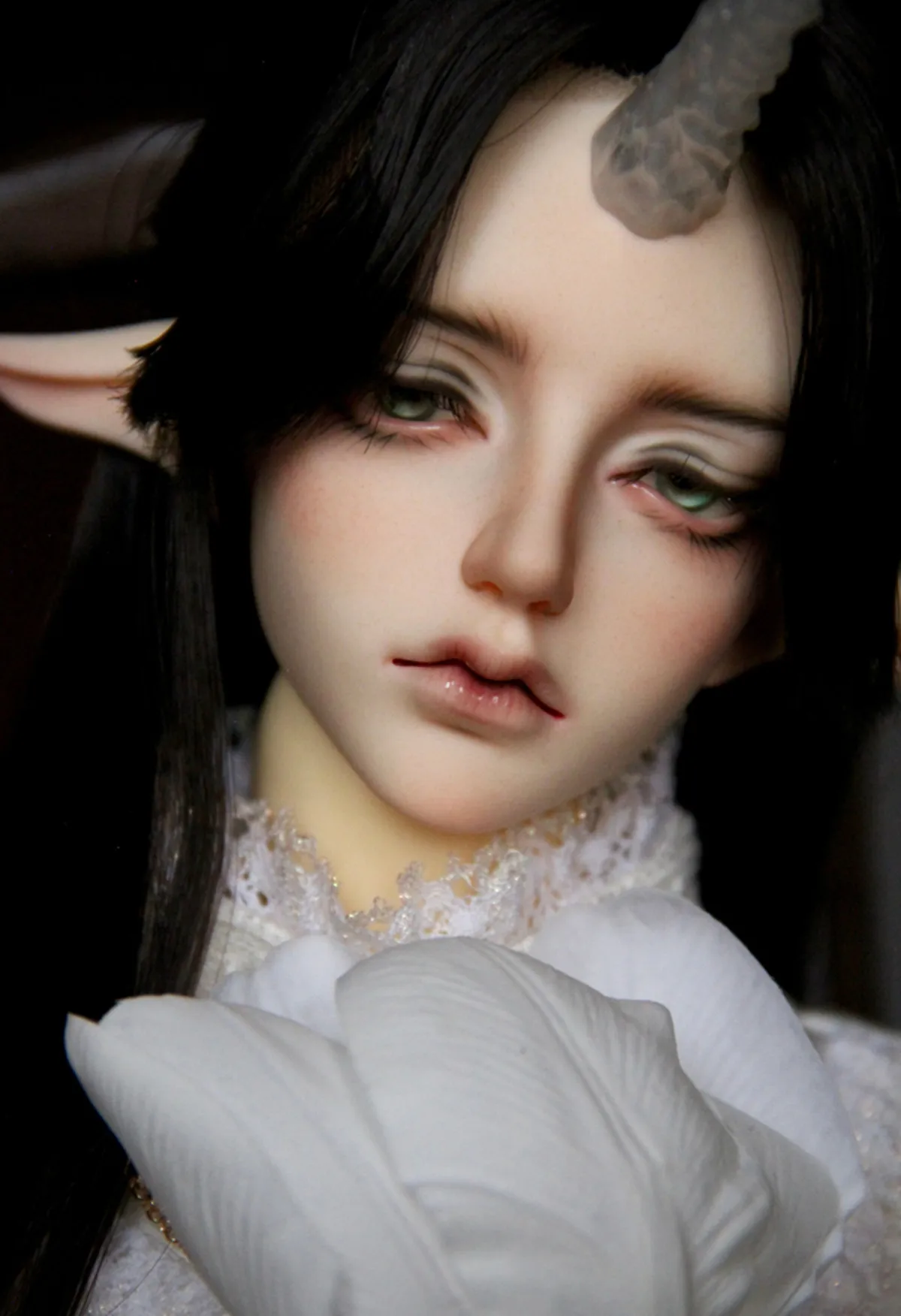 

New authentic bjd sd doll 1/3 young nectar manufacturers low price hot free eyes transparent horns unicorn high-grade resin spo