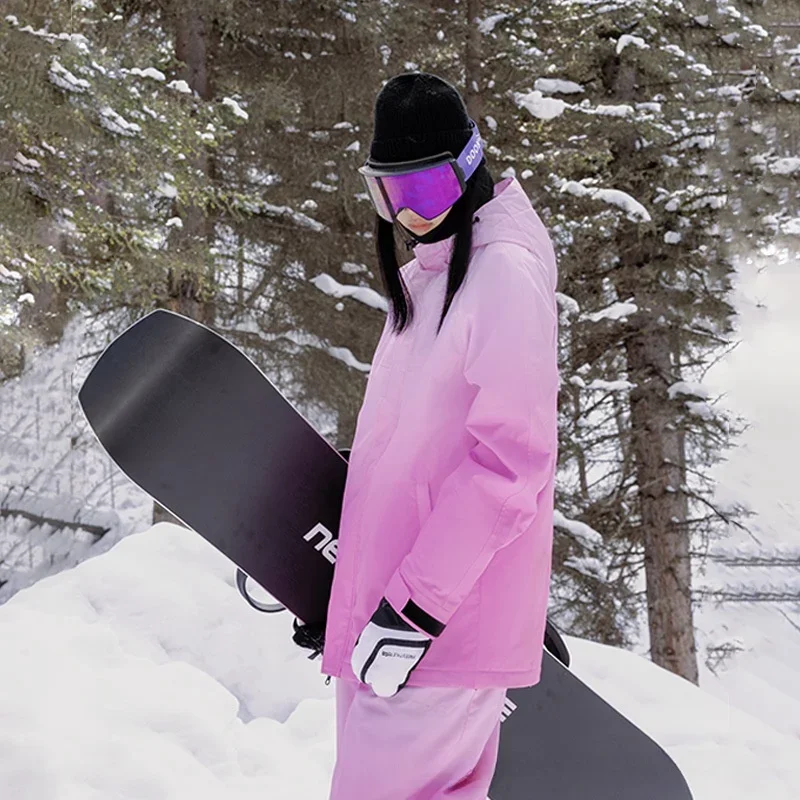 Winter Loose Windproof Ski Jackets New Women Men Top Skiing Snowboarding Overcoats Gradient Outdoor Waterproof Snow Clothes