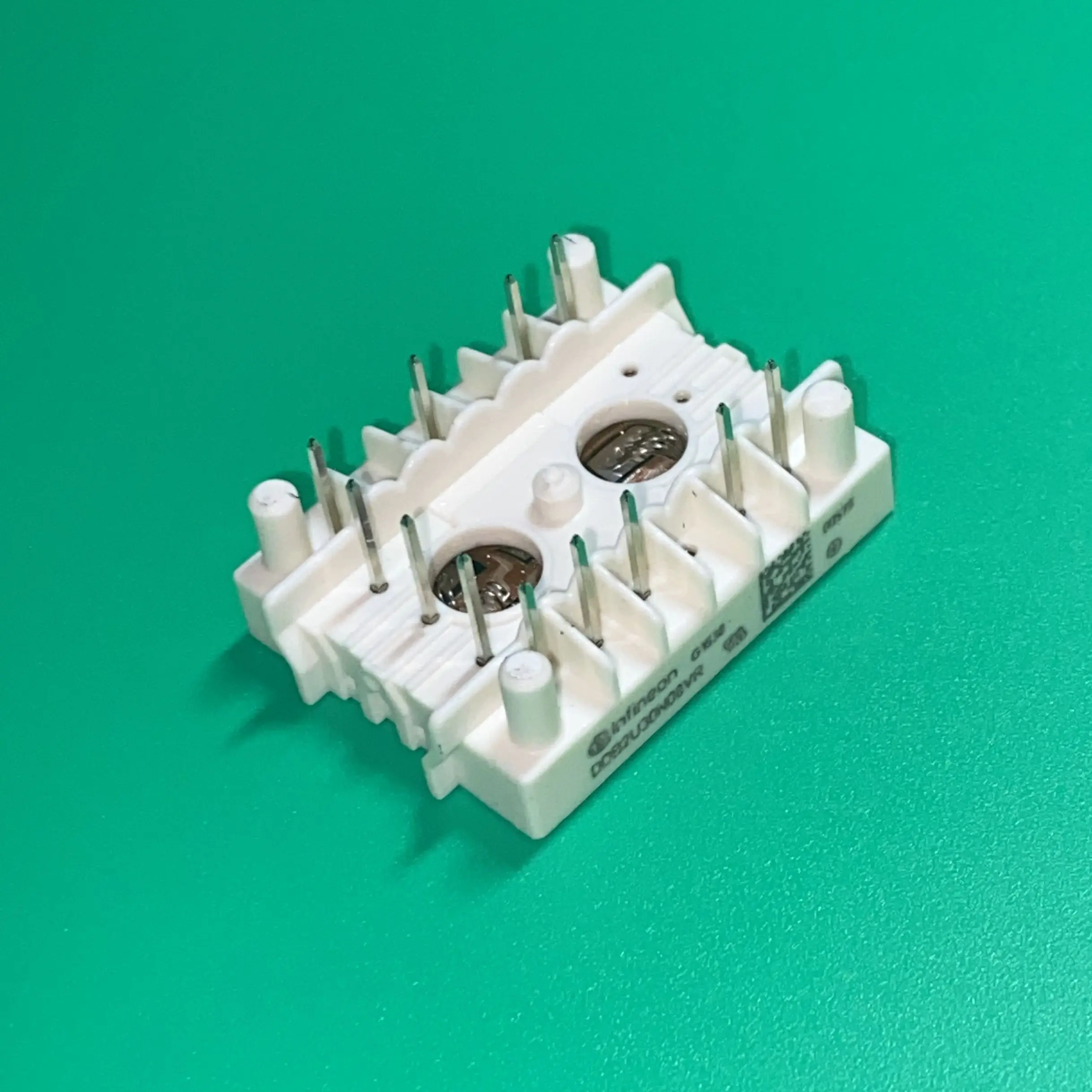 

DDB6U30N08VR IGBT MOD 600V 26A 83,5 W DDB6U30N08 VR диодный выпрямительный мост Single DDB6U30N 08VR DDB6U30 N08VR DDB 6U30N08VR 6U30