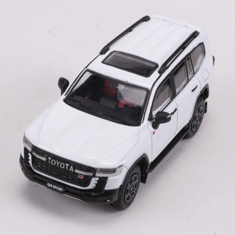 GCD 1:64 ランドクルーザー LC300 ダイキャスト合金モデルカー