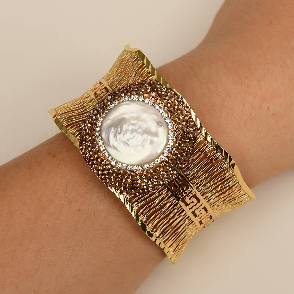 

Gold Plated White Pearl Bangle With CZ Paved Wire Drawing Point Diamond Pearl Bracelet Wedding Jewelry