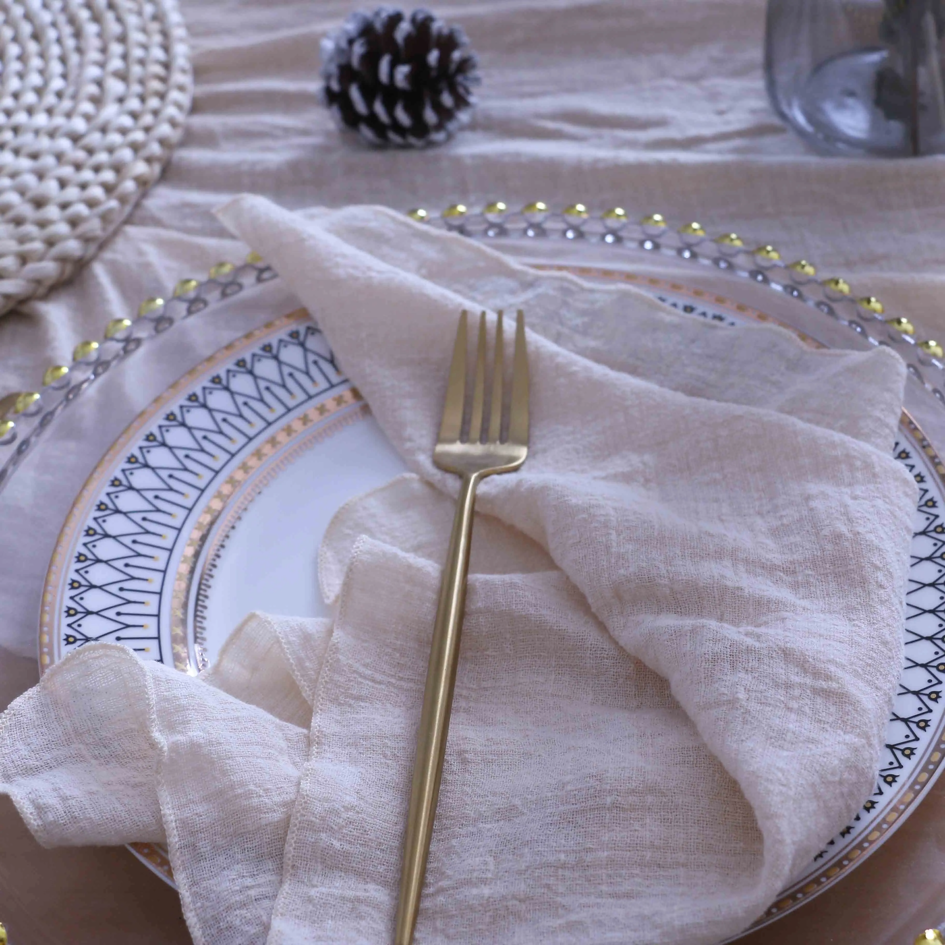 NP013F8 Washable 10 pcs/lot wedding pale pink beige green red cotton cheesecloth gauze table napkin