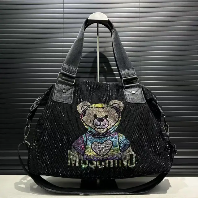 Sac à main ours en peluche pour femmes, bijoux en diamant à la mode, sac à bandoulière mignon de grande capacité, personnalisé, élégant et brillant 1