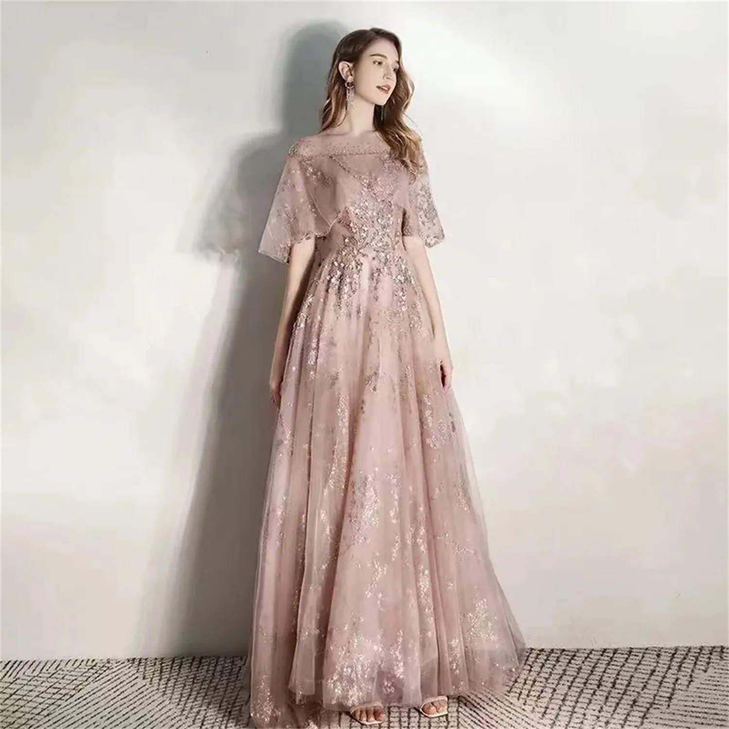 

New Tulle Long Prom Dresses 2023 Half Sleeve Luxury Beading Sheer Neck Bridemaid Dress Elegant Wedding Banquet Formal Gown Party