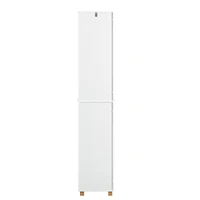 High wardrobe bathroom 01