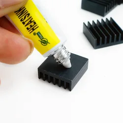 Pâte à graisse thermique 5g, adhésif pour dissipateur thermique, pour puce VGA RAM LED IC, refroidisseur de radiateur, étoiles 922 
