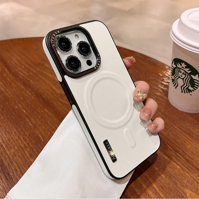 thumbnail image 1 of Funda de cuero Magsafe de doble Color para iPhone, cubierta magnética mate a prueba de golpes para iPhone 12, 13, 14, 15 Pro Max, 15 Pro, 1 of 5