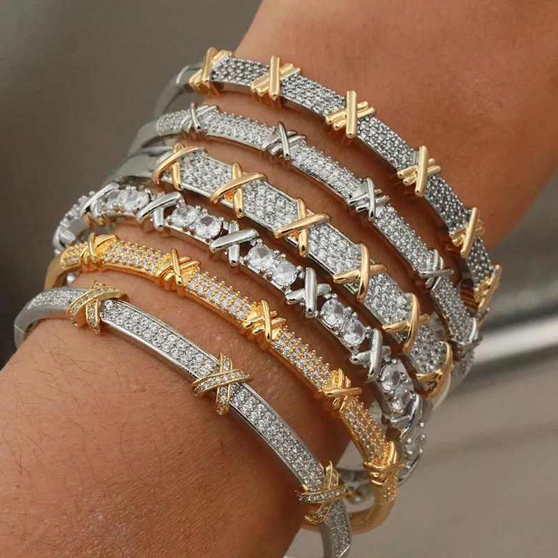Pulsera De Mujer Con Circonitas Cúbicas Chapada En Plata - Ideal Para Boda, Regalo O Uso Diario