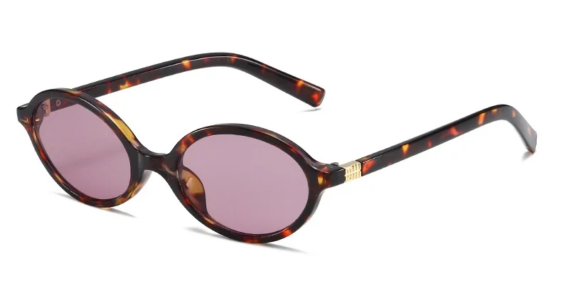 Oval literary sunglasses