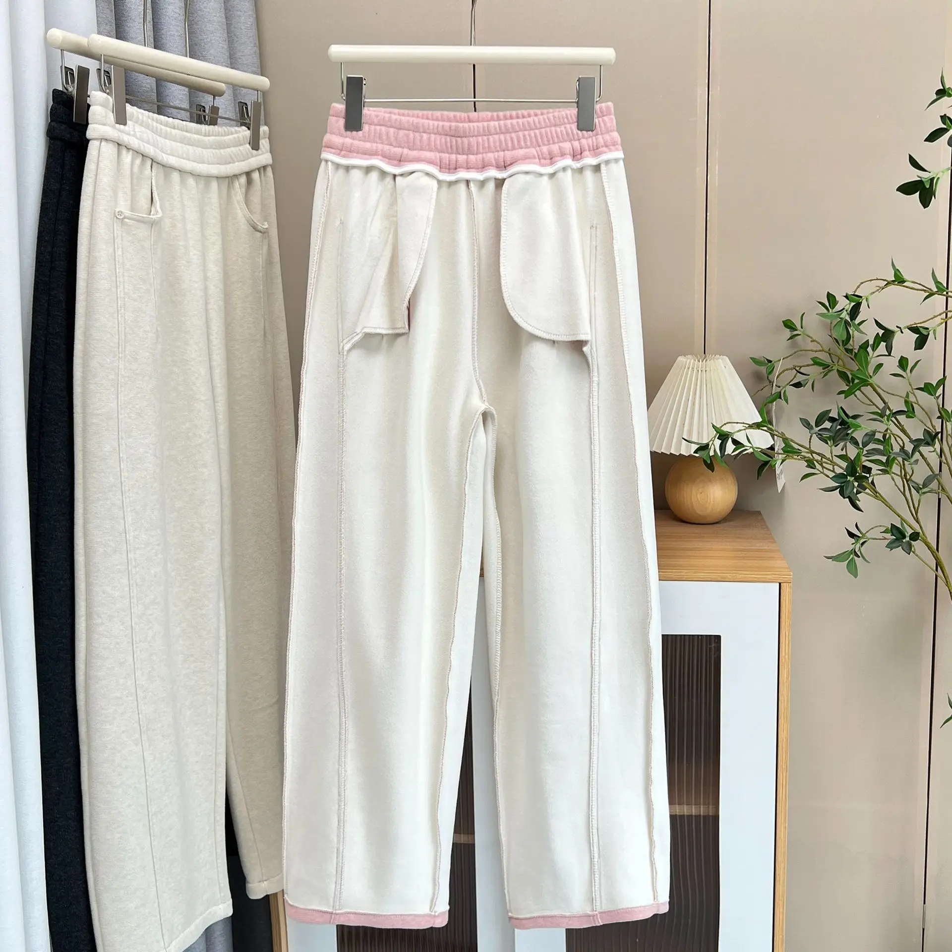 New Winter Style Elegant Fleece Warm Casual Banana Trousers XXXXL Fashion Plus Size Women's Straight Leg Pants 998