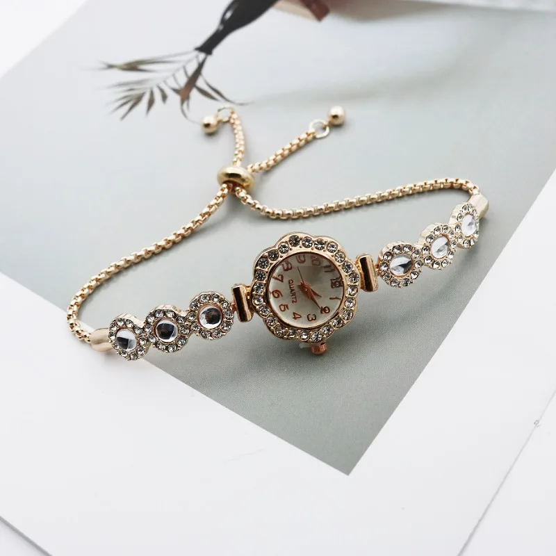 High Quality Women's Watch Fashion Flower Shape Women's Adjustable Strap Gold Ladies Bracelet Quartz Wristwatches