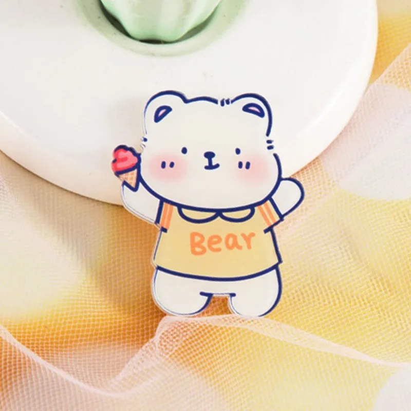 Lovely Little Bear Brooch Korean Bears Compact Emblem Decorative Acrylic Brooches Bag Light Pendant Cute Clothing Parts Gifts