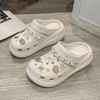 Women Clogs 2025 New Arrival Soft EVA Thick Platform Slippers Comfortable Garden Shoes Exquisite Fashion Girls Beach Sandals 1