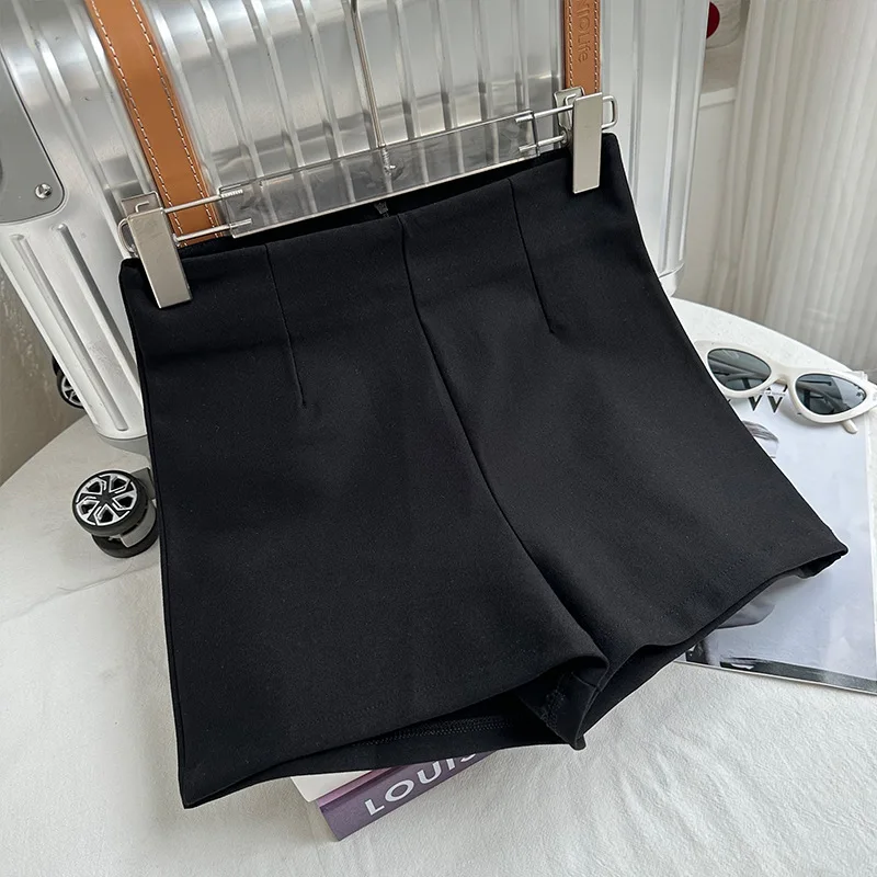 Shorts Women 2024 Summer New High Waisted Black Casual Versatile Simple Ladies Short Pants Straight Streetwear Hot Shorts