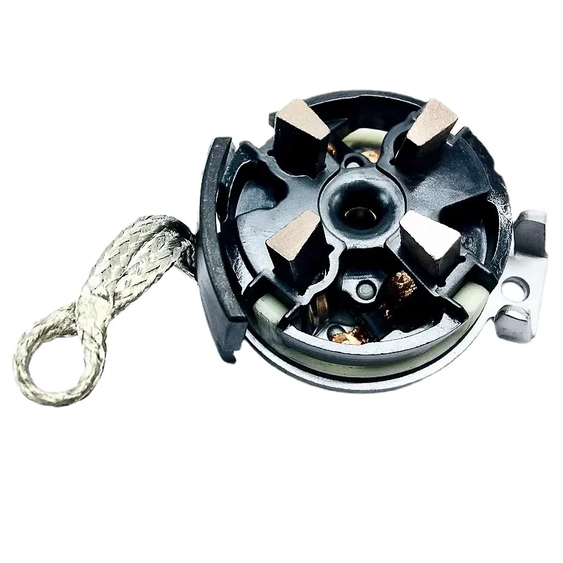 For Sagitar Magotan Bora Lavida &Scaron;KODA Octavia Fabia Start The Carbon Brush Holder of The Starter Motor 1pcs