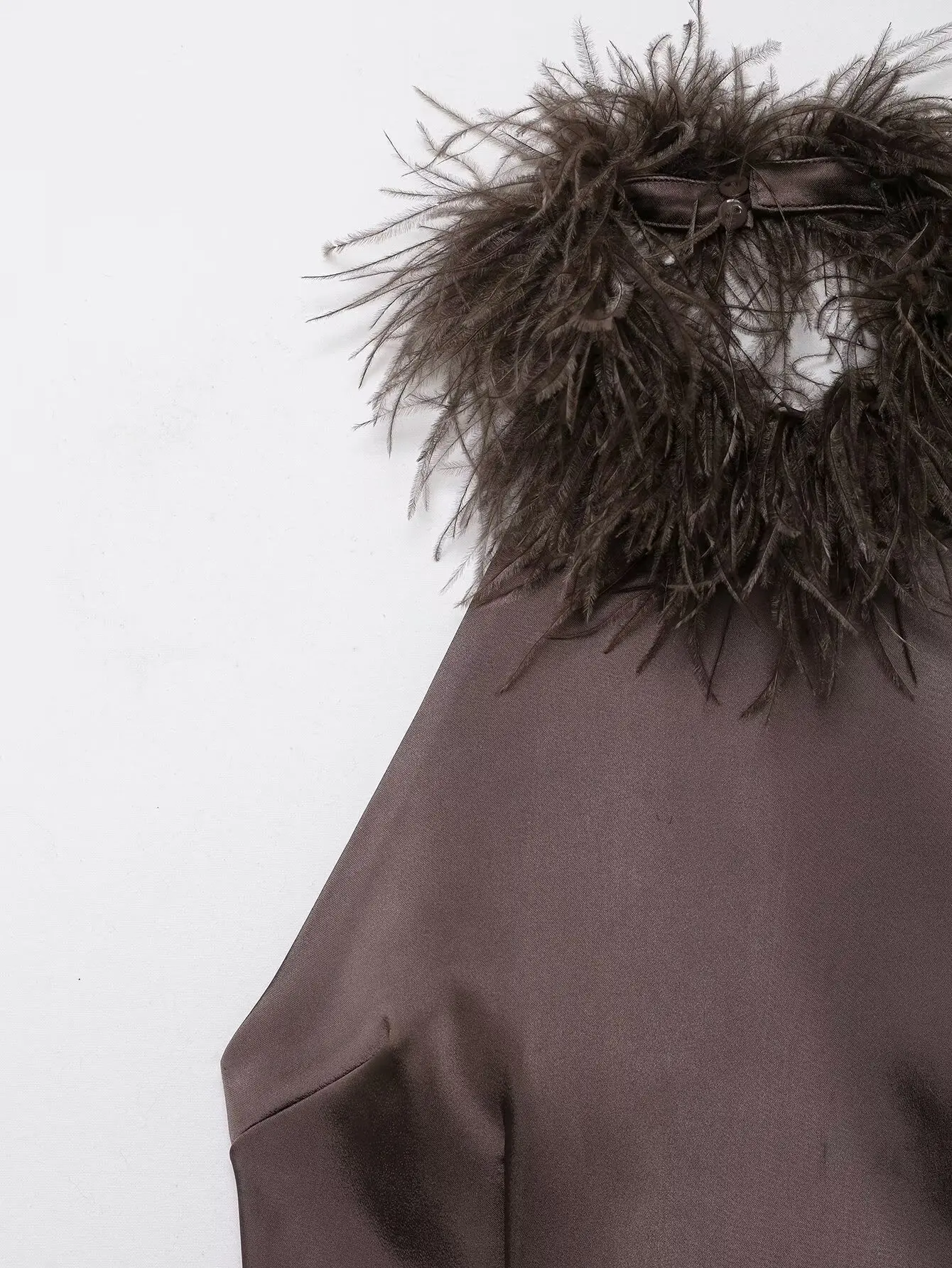 Women Furry Neck Mini Dress Female Coffee Fashion Backless High Street Short Dress Lady Elegant Solid Feather Splice Party Dress