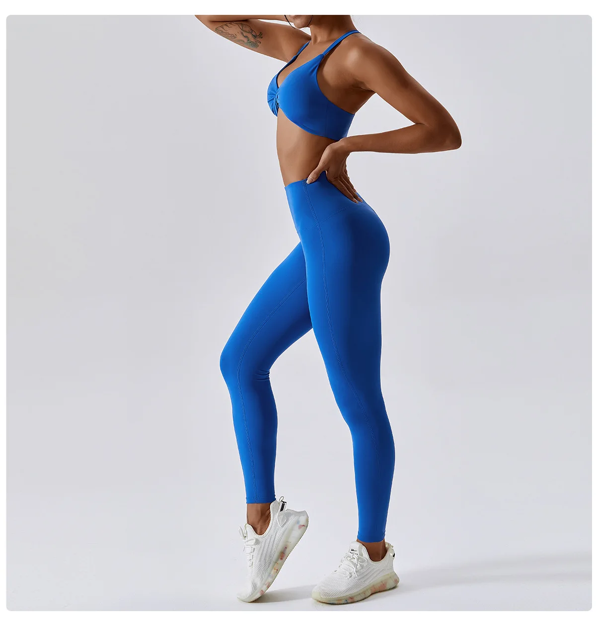 2023 Quick-drying  Nude Yoga Suit Sexy Sports Running Fitness Suit Yoga Suit