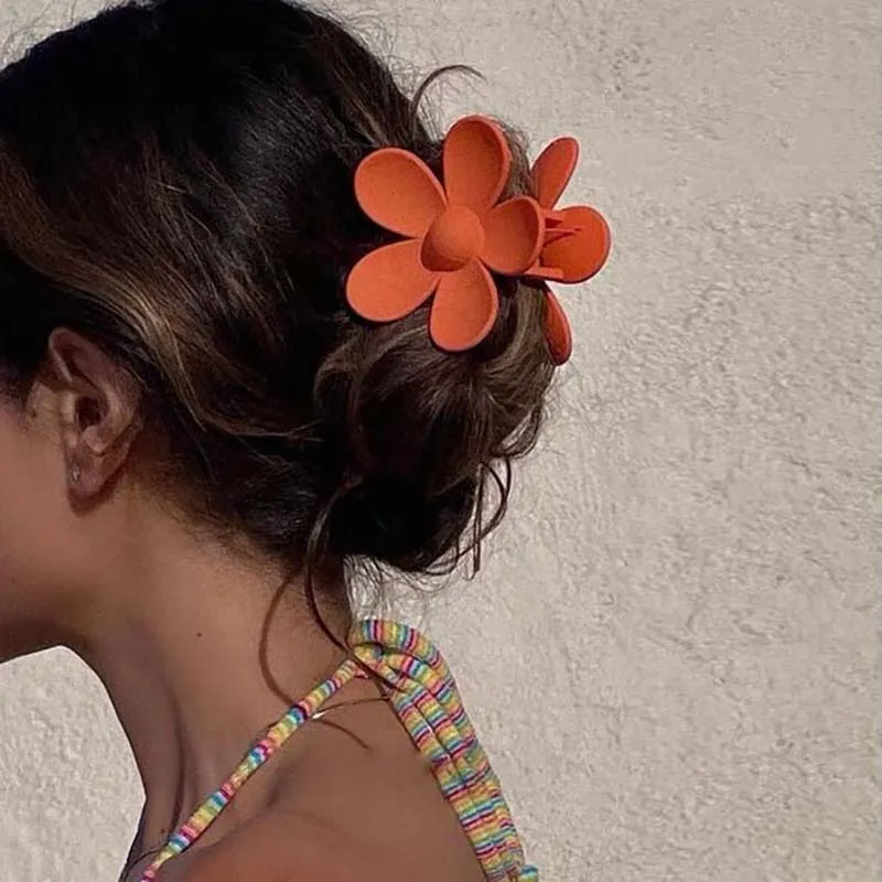 Рисунок 3 - Корейский цветок Форма коготь зажим