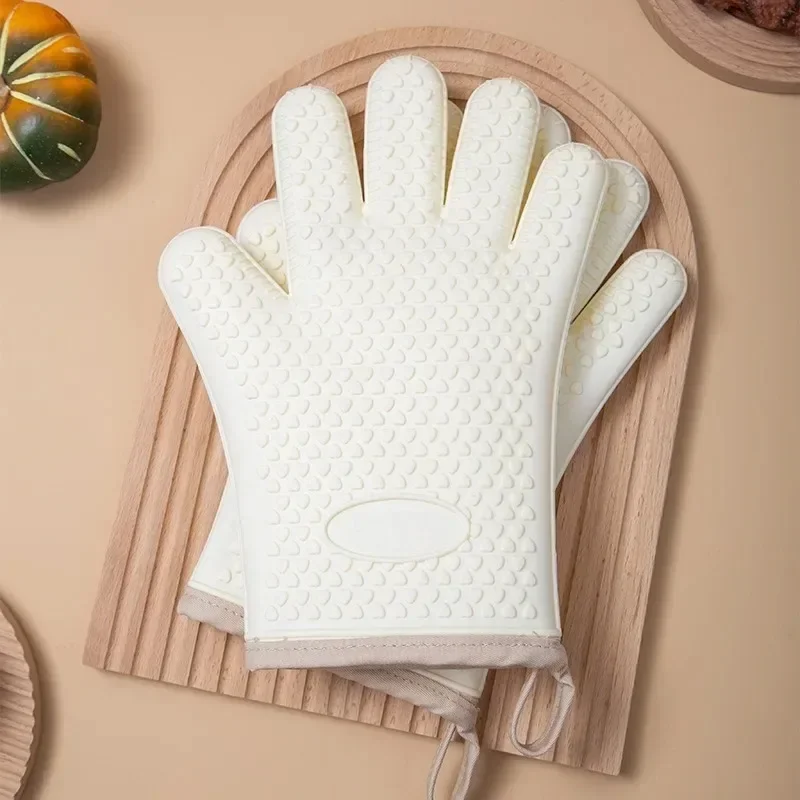 Heat Resistant Anti-Slip Silicone Oven & BBQ Mitts