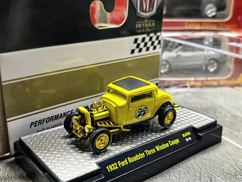 ミニカー M2 1951 1932 ford shoebox roadster ミニカー M2 1951 1932