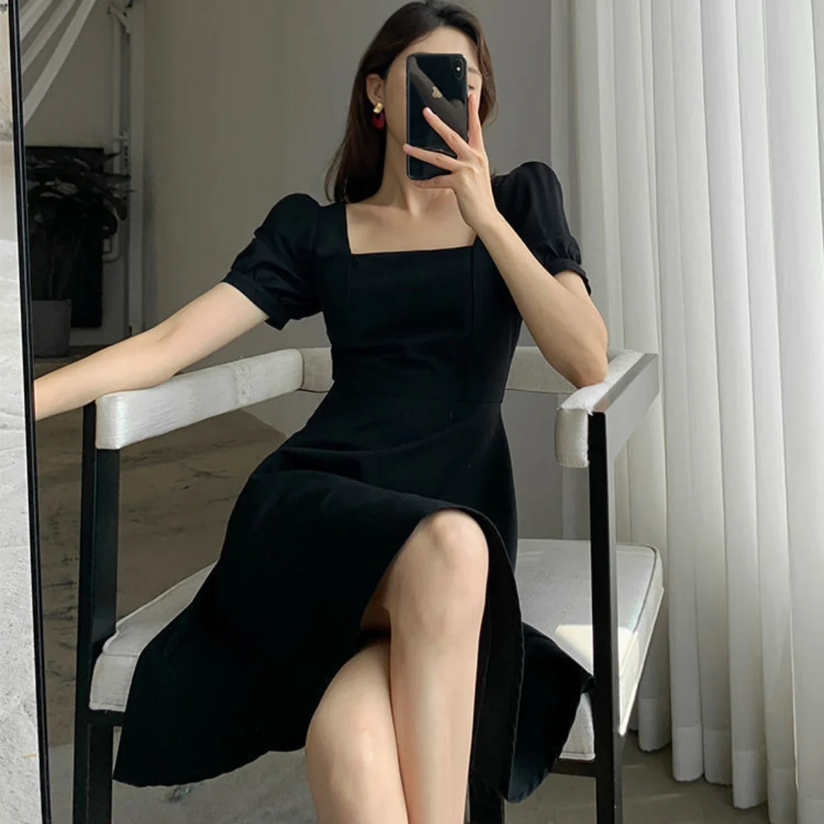 

Hepburn Style Square Neck Temperament Dress Summer Women's French Retro High Waist Slim Mid-length Little Black Dress Women