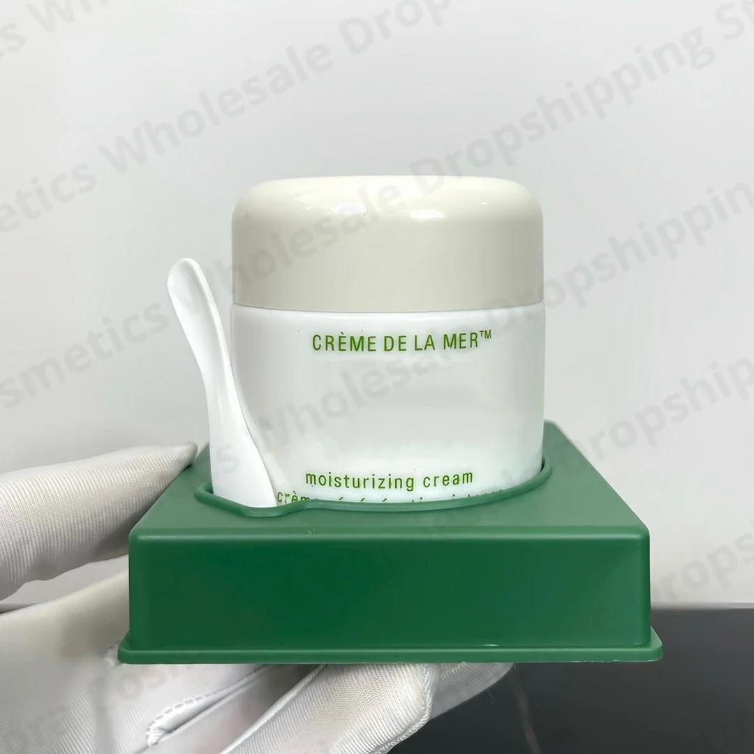 

Magic Moisturizing Cosmetics Gel Cream Regeneration Milk 60ml