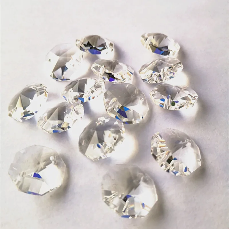 

Top Quality 100pcs/lot Clear 16mm Crystal Octagon Beads in 2Holes Diy Chandelier Parts Garland Strands Accessories Decoration