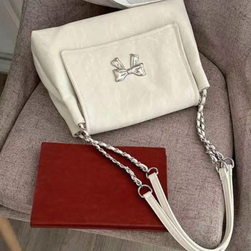 Sweet Beige Bow Handbag Women Chain Leather Large Capacity Shoulder Bag Ladies Harajuku Elegant Gentle Commute Underarm Bag 2025