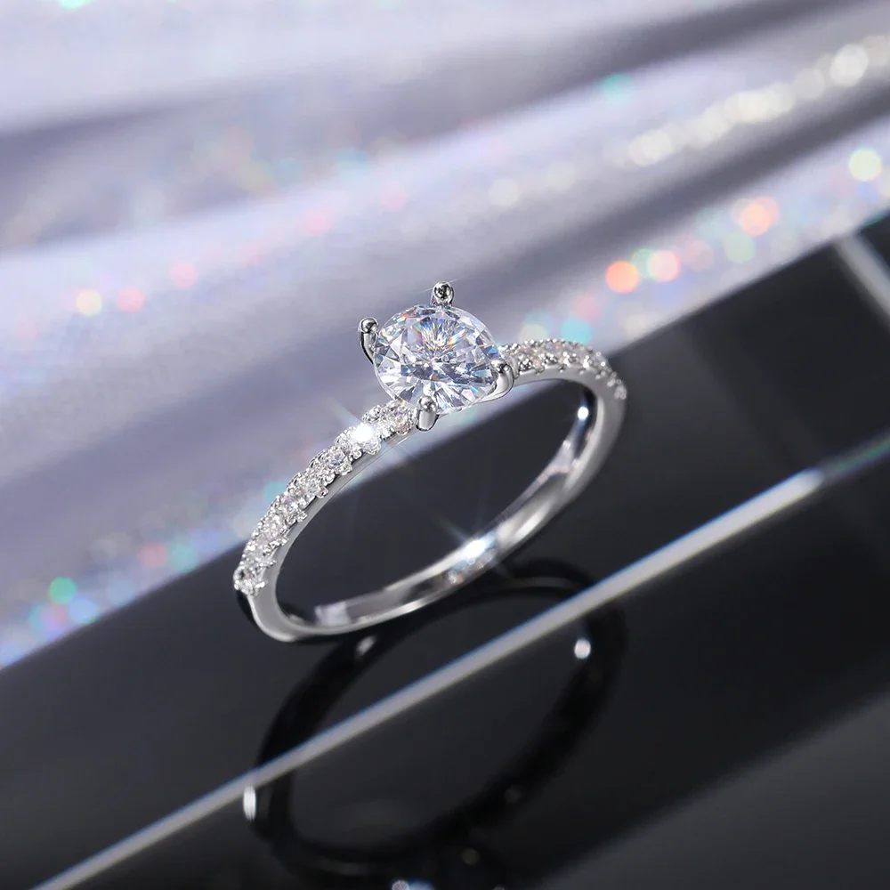 2025 Classic 4 Claws Design Round Zirconia Women Wedding Engagement Rings 3 Colors Available Low key Bridal Jewelry wedding rings