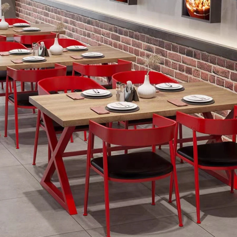 Рисунок 4 - Настольные стулья для ресторана овальной формы