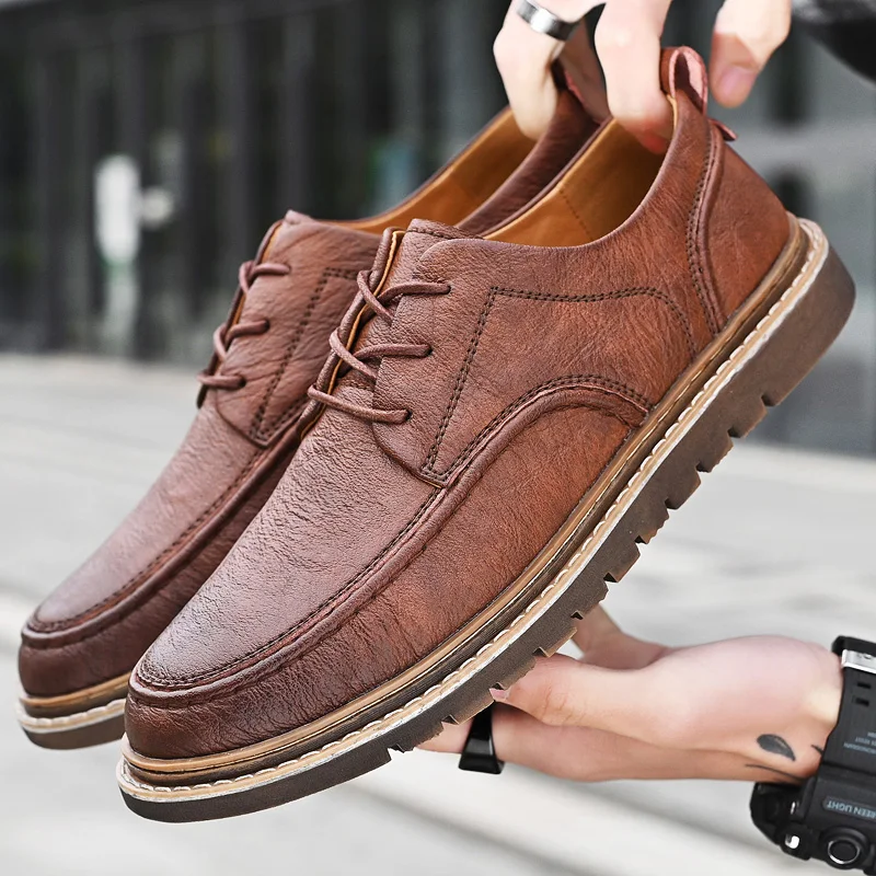 

2023 New Men Handmade Loafers Shoes Brogue Casual Shoes Men Genuine Leather Shoes Cargo Work Boots Business Casual Sneakers