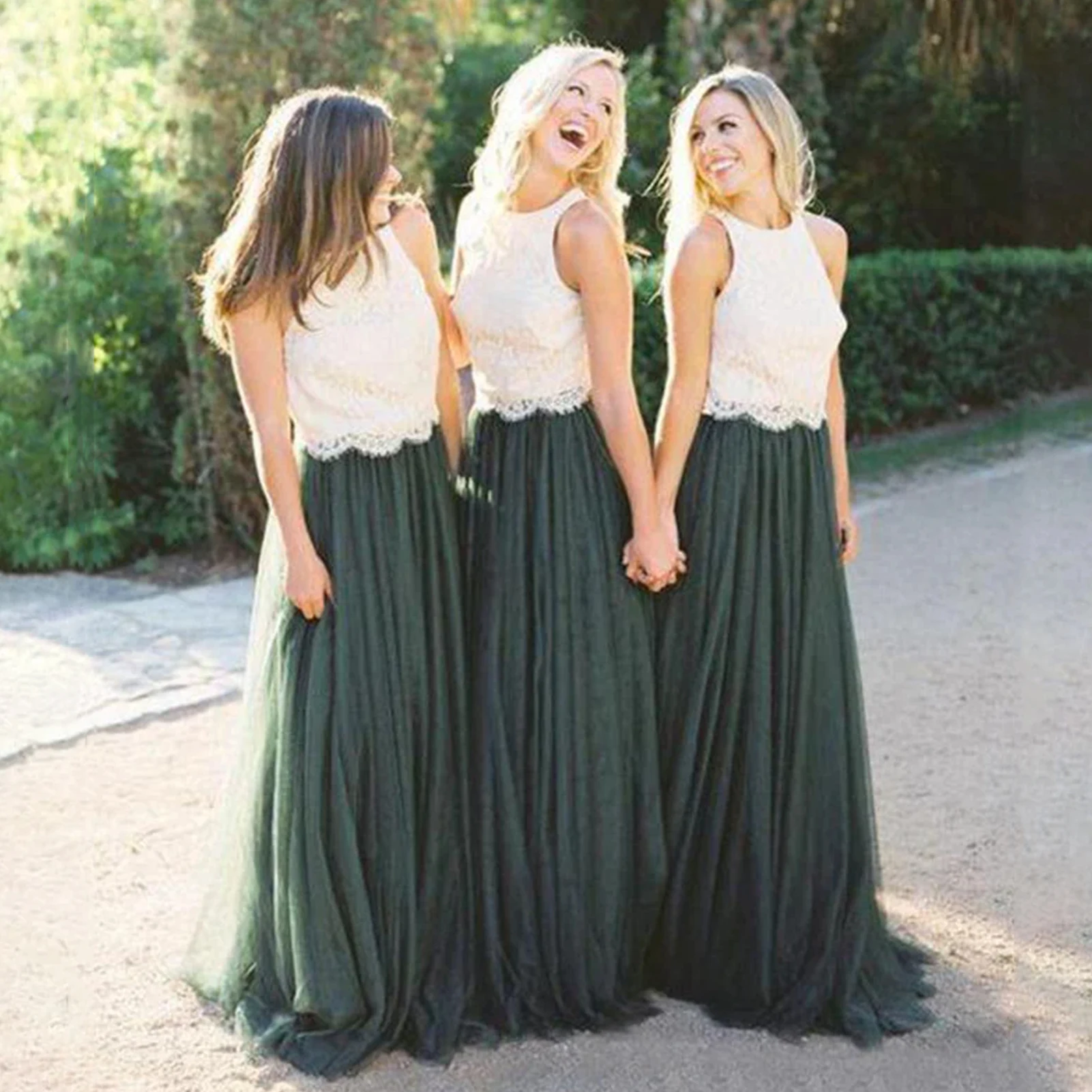 

Elegant Two Piece Sleeveless Bridesmaid Gowns Simple Lace O-Neck Wedding Party Dress Off-Shoulder A-Line Vestidos Para Boda