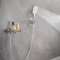 ก๊อกน้ำฝักบัวติดผนังห้องน้ำ สีโครเมียม/สีเทา แบบก้านโยกเดี่ยว ผสมน้ำร้อนน้ำเย็น พร้อมฝักบัวมือ 5